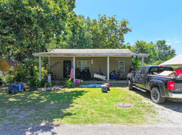 137 W Cheyanne Avenue, Langley, OK 74350