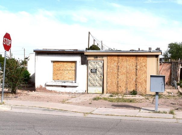 548 Center Way, El Paso, TX 79915