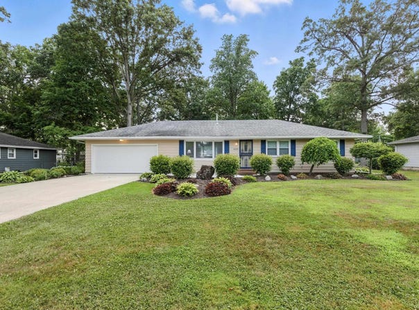 6029 Salge Drive, Fort Wayne, IN 46835
