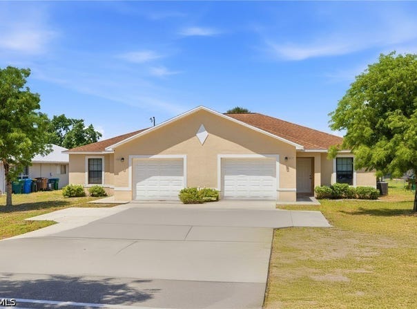 1018-1020 SE 24th Avenue, Cape Coral, FL 33990