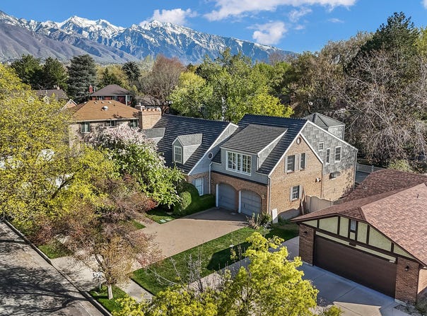 5072 S BOABAB Dr, Holladay, UT 84117