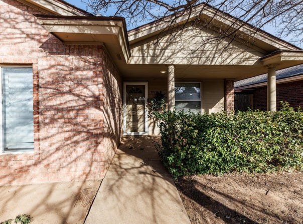 9713 Joliet Avenue, Lubbock, TX 79423
