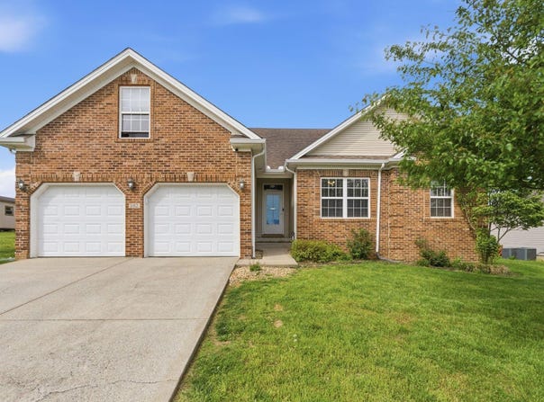 102 Blowing Tree Drive, Georgetown, KY 40324