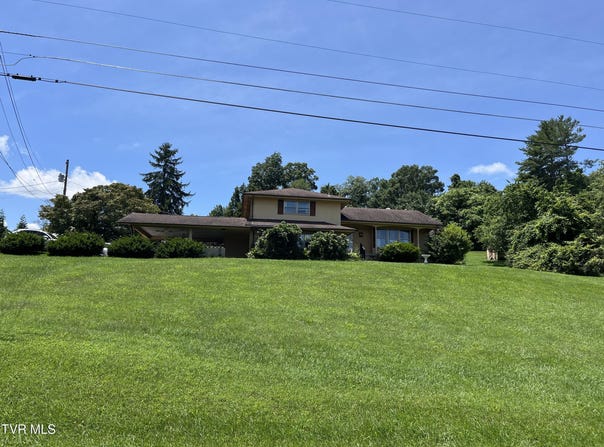 211 Overview, Jonesville, VA 24263