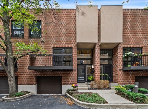 1624 Central Street, Evanston, IL 60201