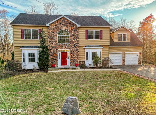 64 Mosher Road, Franklin Twp, NJ 08540