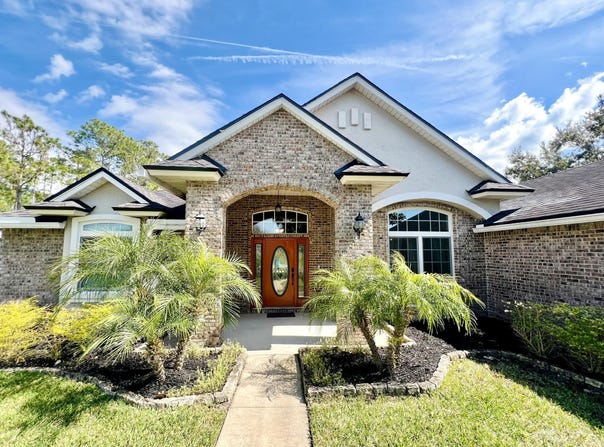 735 E Red House Branch Rd, St Augustine, FL 32084