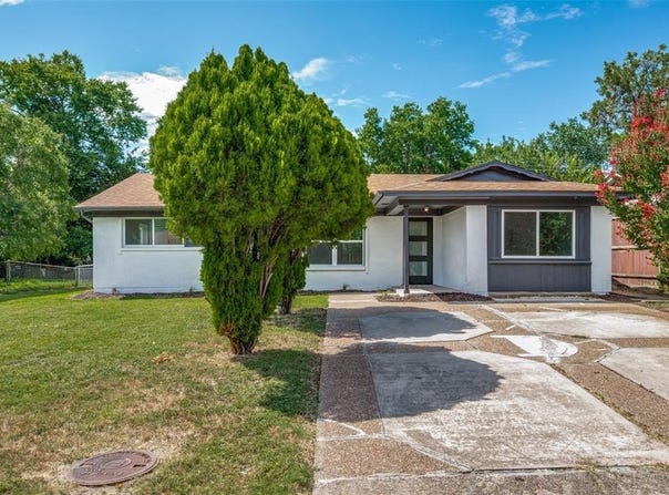 2422 Morgan Street, Irving, TX 75062