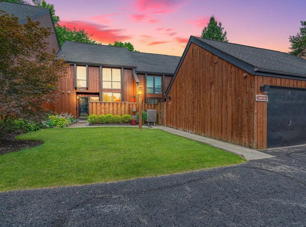 4883 Powderhorn Lane, Westerville, OH 43081