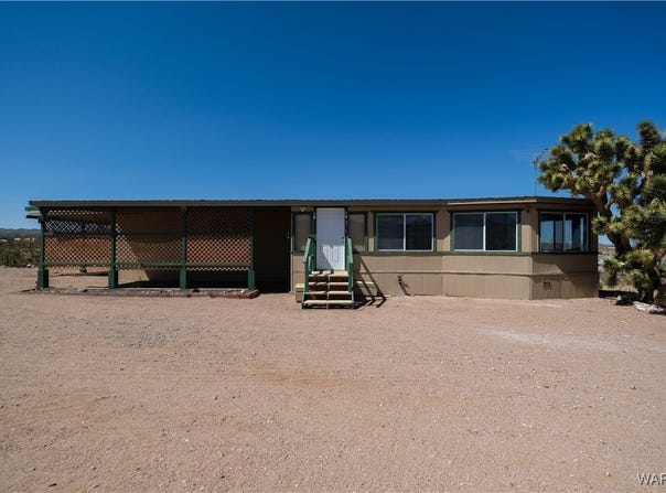 31 W Middle Point Drive, Meadview, AZ 86444