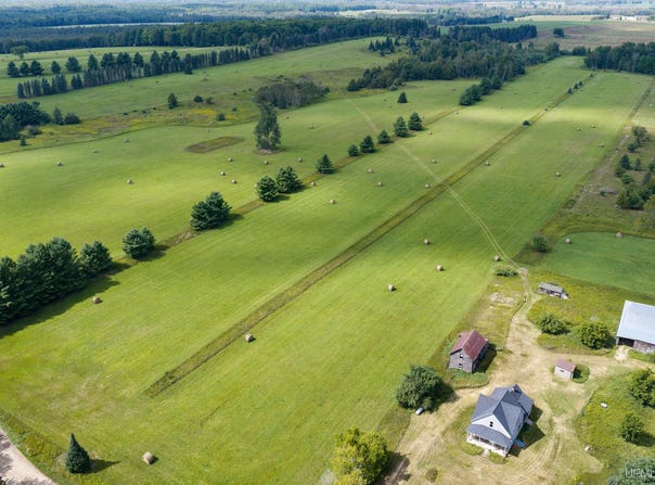 1202 S 13.5 Lane, Bark River, MI 49807