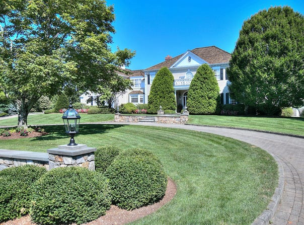 39 Keelers Ridge Road, Wilton, CT 06897