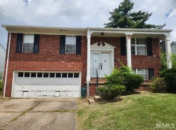 4200 Oxmoor Road, Evansville, IN 47715