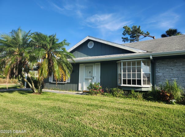 2 Birdie Drive, New Smyrna Beach, FL 32168