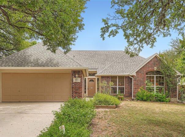 1805 Ramona CIR, San Marcos, TX 78666