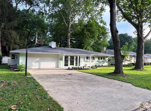1304 E Allen Street, Lancaster, OH 43130