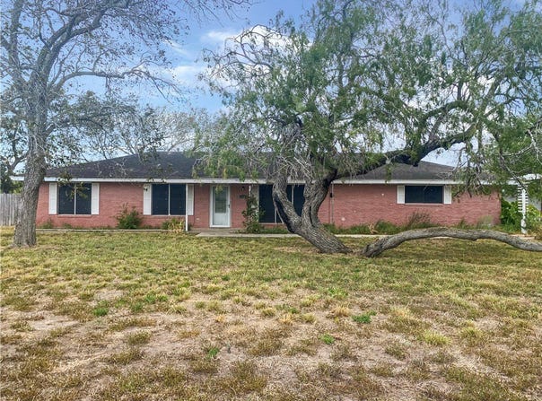 133 N County Road 307, Orange Grove, TX 78372