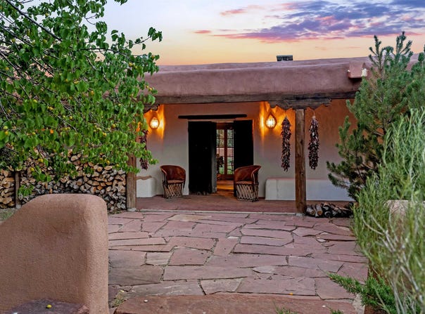 7236 Hwy 518, Ranchos de Taos, NM 87557