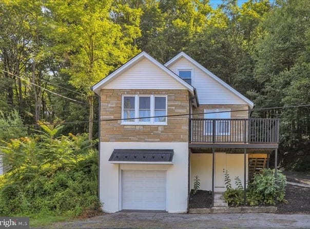 339 CHESTNUT STREET, POTTSVILLE, PA 17901