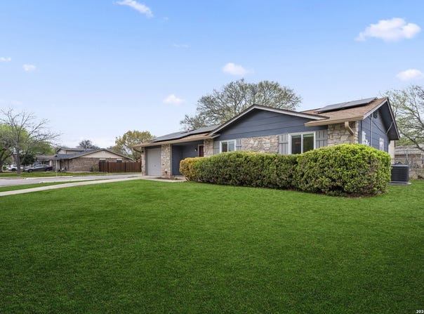 7343 Pipe Spring St, San Antonio, TX 78238