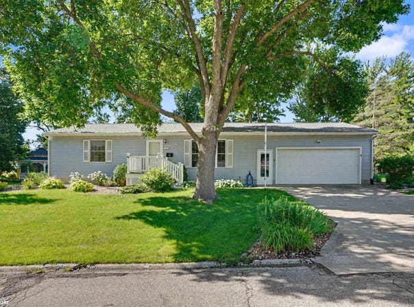 700 E Alter Dr., Mount Pleasant, IA 52641