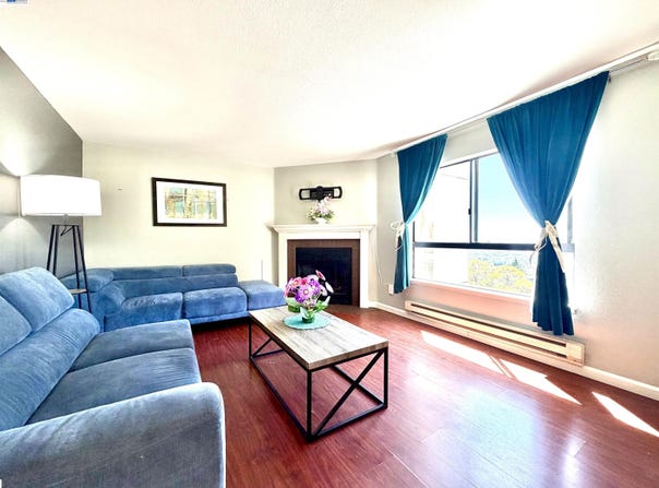 2505 Miramar Ave, Castro Valley, CA 94546