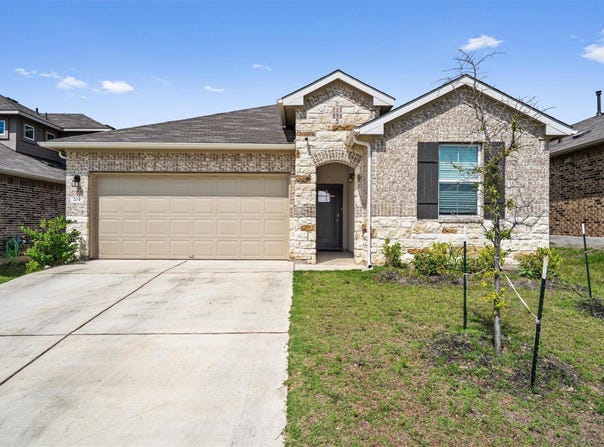 204 Connor LN, Georgetown, TX 78626