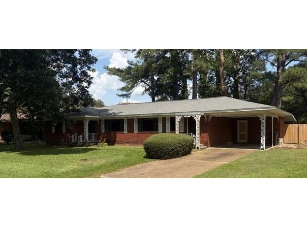 122 Pecan Ave, Nettleton, MS 38858