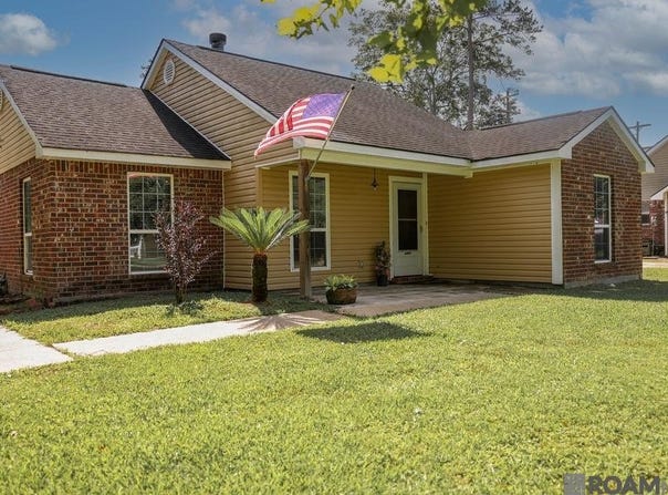 7445 Linda Lee Dr, Denham Springs, LA 70706