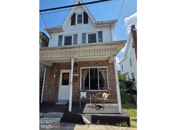 408 W MARKET STREET, WILLIAMSTOWN, PA 17098
