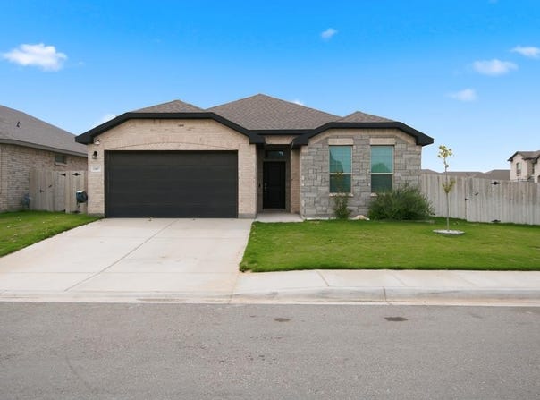 2407 Matheson Dr, Midland, TX 79707