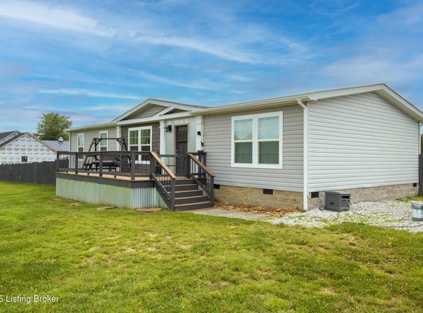4975 Huntsville Quality Road Rd, Lewisburg, KY 42256
