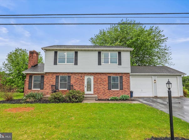 515 BASEHOAR SCHOOL Road, LITTLESTOWN, PA 17340