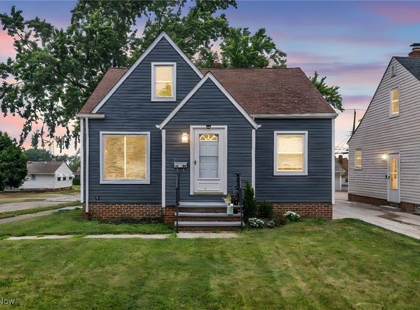 3434 Klusner Avenue, Parma, OH 44134