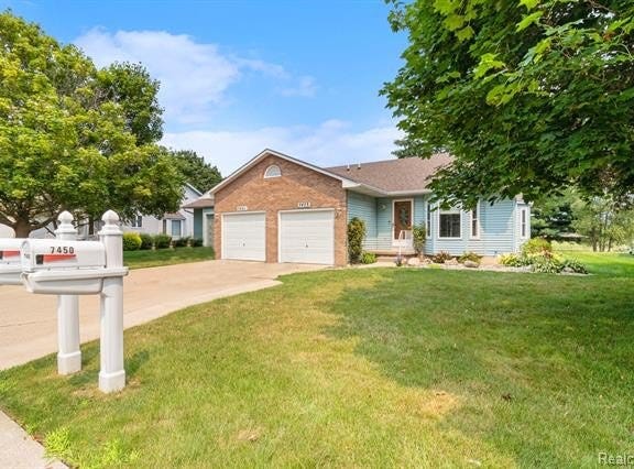 7453 Country Meadow Drive, Swartz Creek, MI 48473