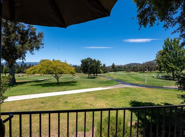 843 Acorn Way, Napa, CA 94558