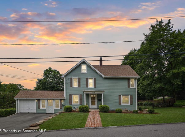 415 Clark Avenue, Clarks Summit, PA 18411