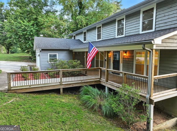 3235 Clarks Bridge, Gainesville, GA 30506