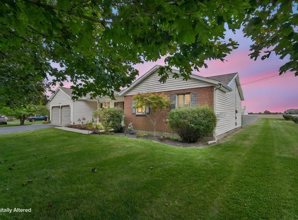 5800 Middle Urbana Road, Springfield, OH 45502