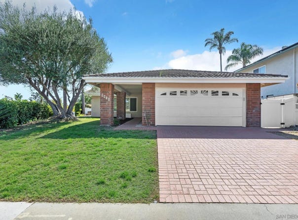 9950 Dichondra Pl, San Diego, CA 92131