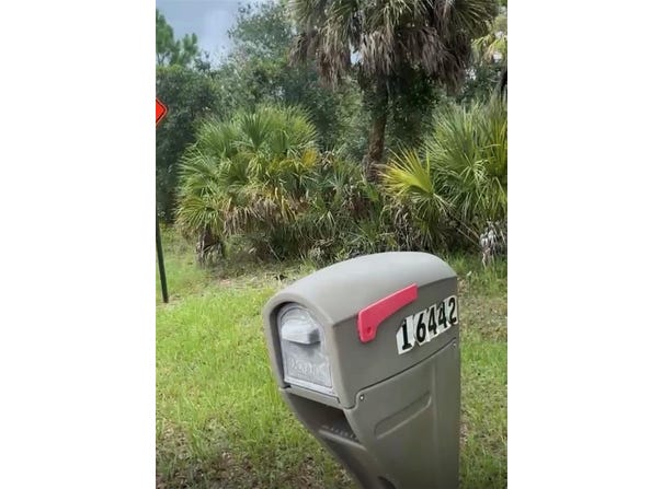 16443 CHAMBERLAIN Boulevard, PORT CHARLOTTE, FL 33954