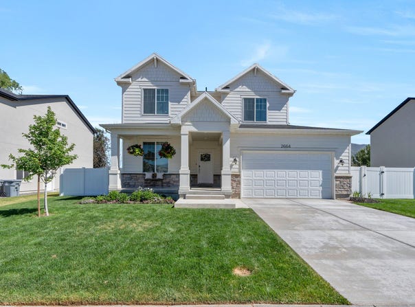 2664 W MAPLE St, Mapleton, UT 84664