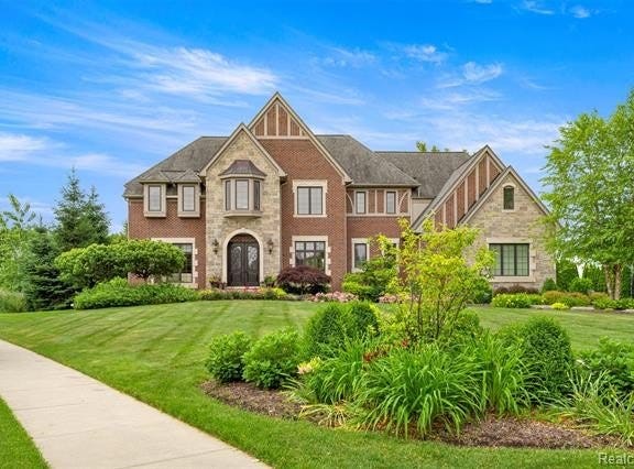 49277 Chianti Drive, Northville, MI 48167