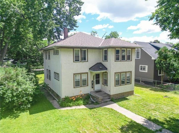 4126 Girard Avenue N, Minneapolis, MN 55412