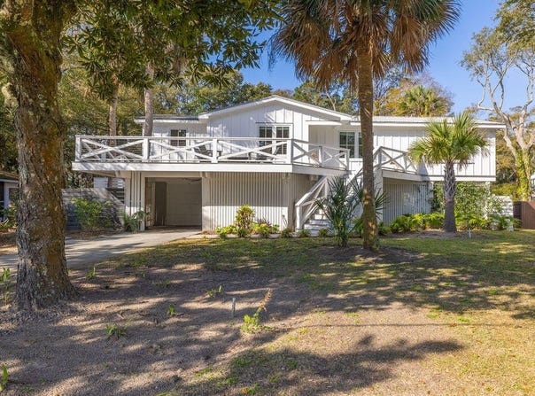 29 27th Avenue, Isle of Palms, SC 29451