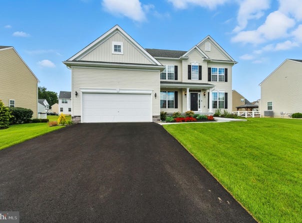 496 E CONSTITUTION Drive, SMYRNA, DE 19977
