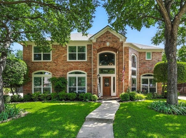 906 Creekbend Drive, Keller, TX 76248