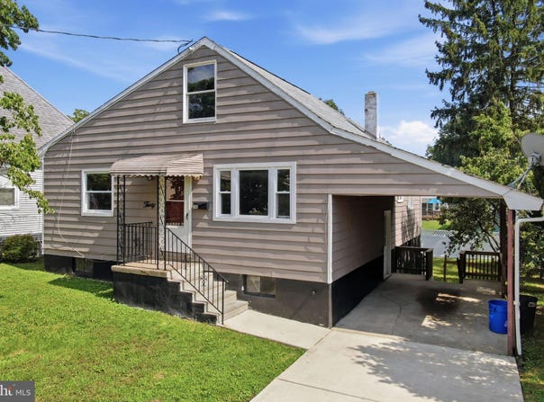30 GLOVER Avenue, MOUNT EPHRAIM, NJ 08059