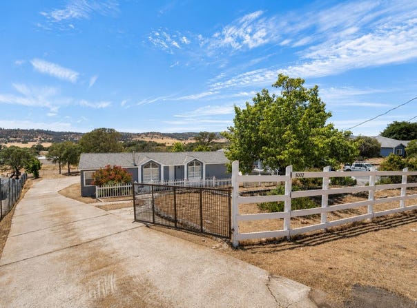5002 Little John Road, Copperopolis, CA 95228