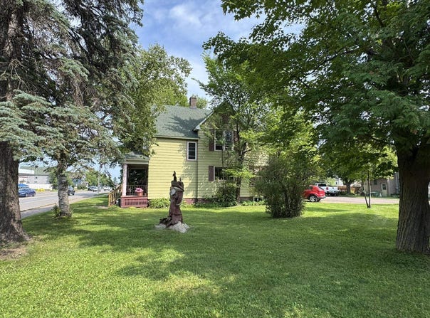 836 7th Ave, Two Harbors, MN 55616